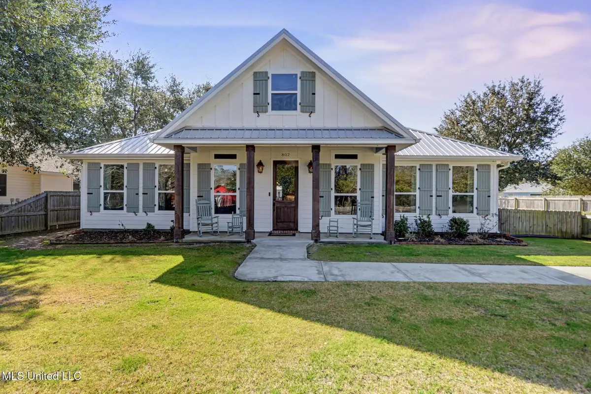802 Old Spanish Trail, Bay Saint Louis, MS 39520 - #1