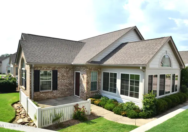 8710 Parkview Oaks Circle, Olive Branch, MS 38654
