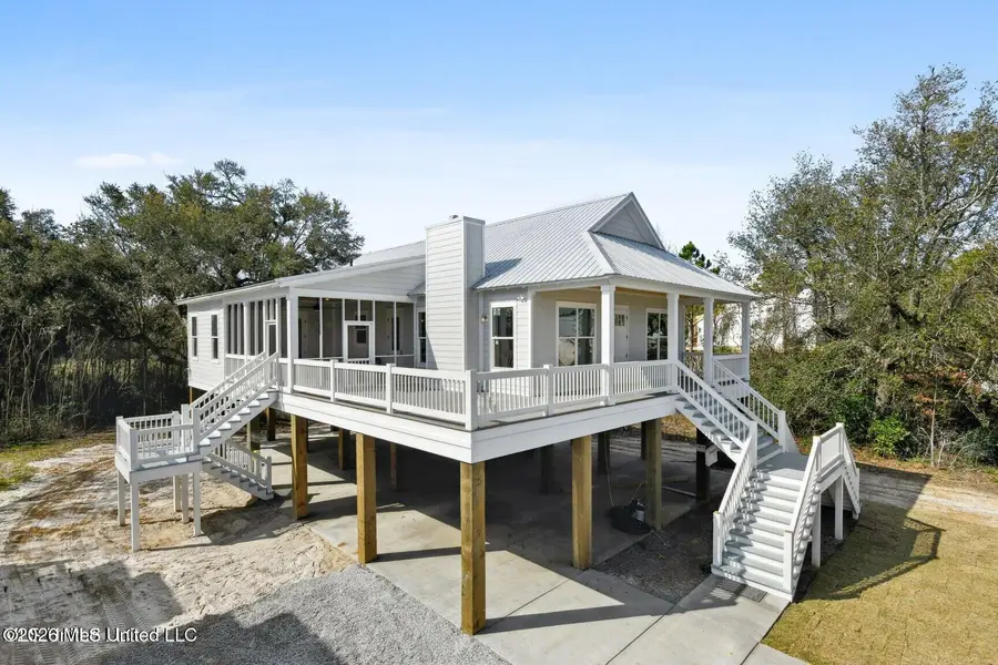 116 Bay Oaks Drive, Bay Saint Louis, MS 39520 - #2