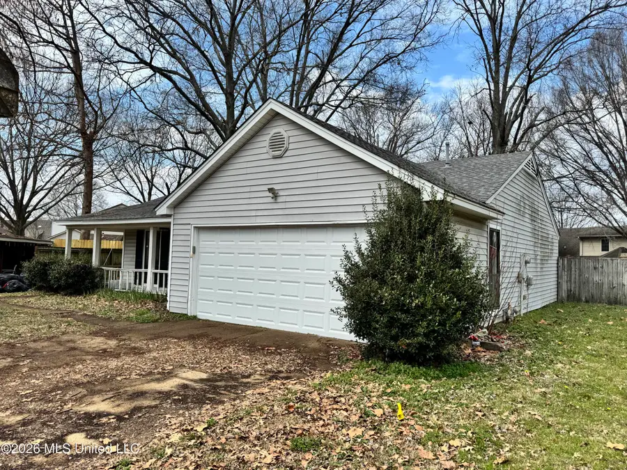 7654 Stonycreek Cove, Southaven, MS 38671 - #2