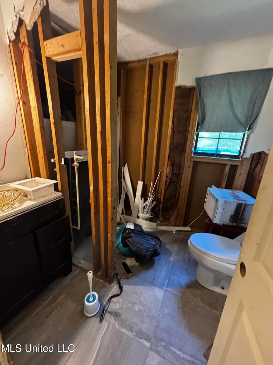 5635 Hand Sheber Street, Ocean Springs, MS 39564 - #3