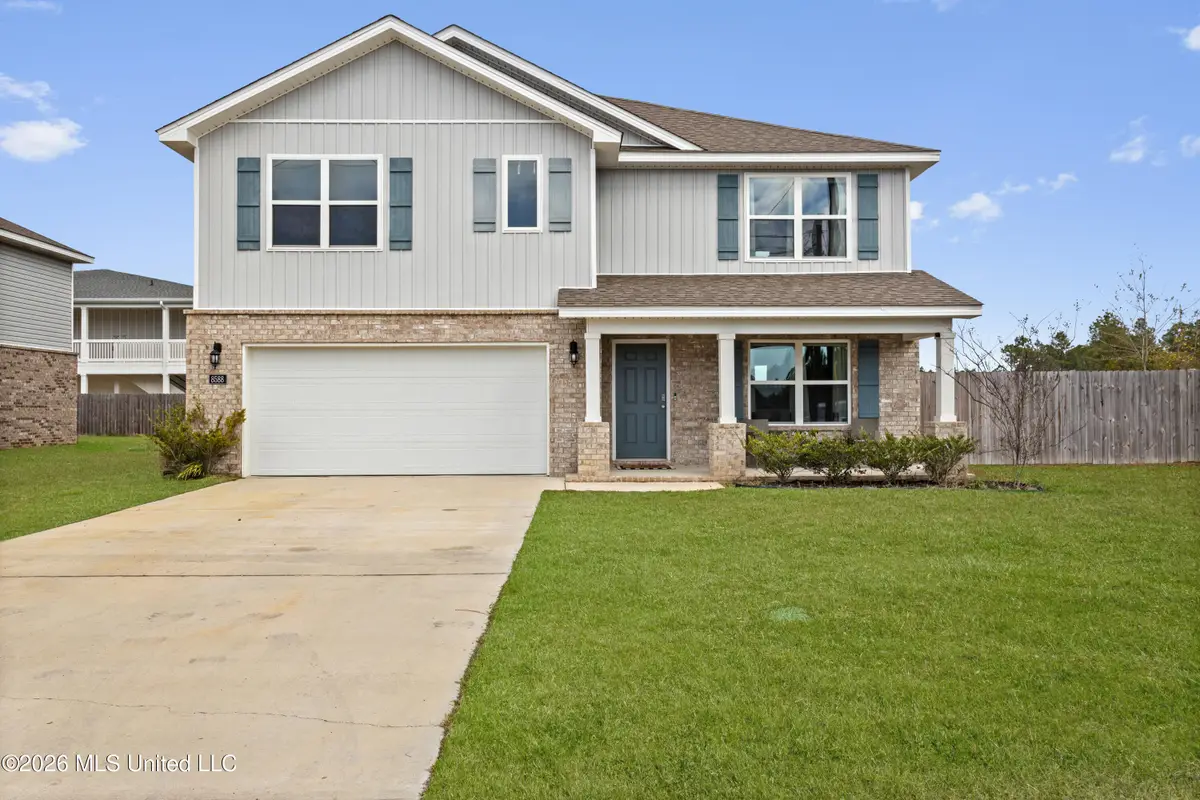 8588 Palmetto Drive, Ocean Springs, MS 39564 - #1