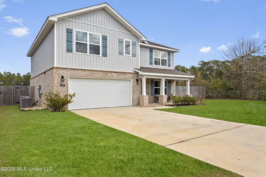 8588 Palmetto Drive, Ocean Springs, MS 39564 - #3
