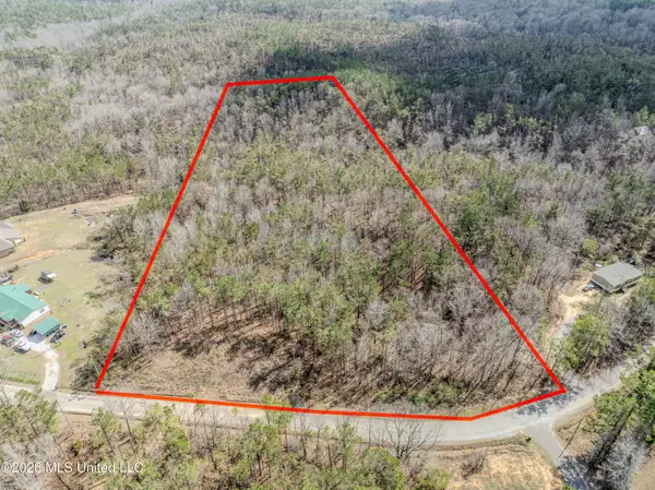 Wilkins Chapel Road, Waterford, MS 38685