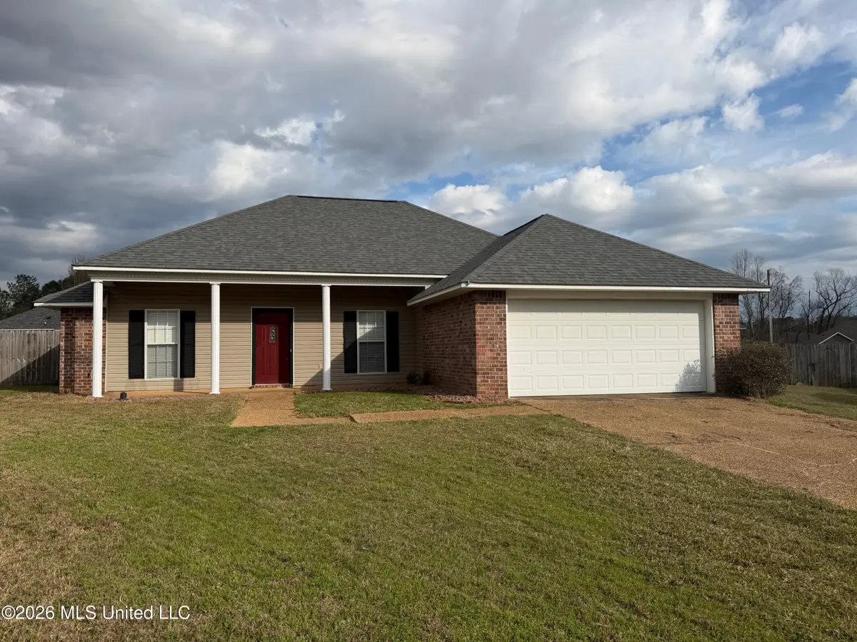 602 Madeline Cove, Florence, MS 39073 - #1