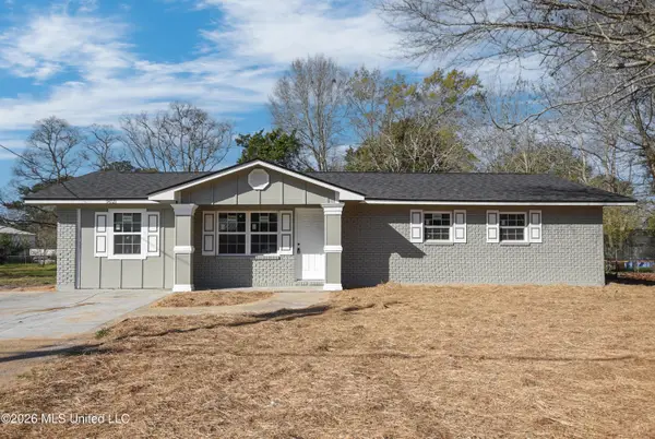 9621 Donchester Circle, Moss Point, MS 39562