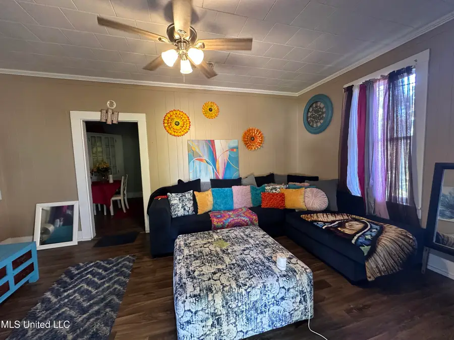 115 Scott Street, McComb, MS 39648 - #2