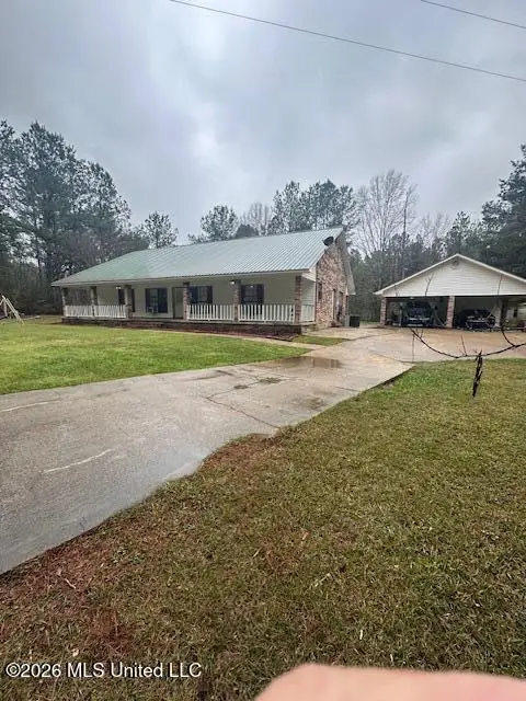 590 White Apple Road, Roxie, MS 39661 - #1
