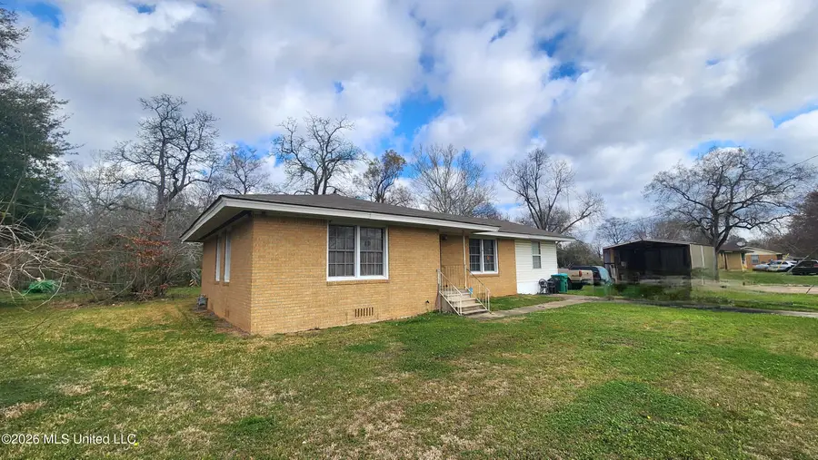 501 Ferriday Drive, Ridgecrest, LA 71334 - #2