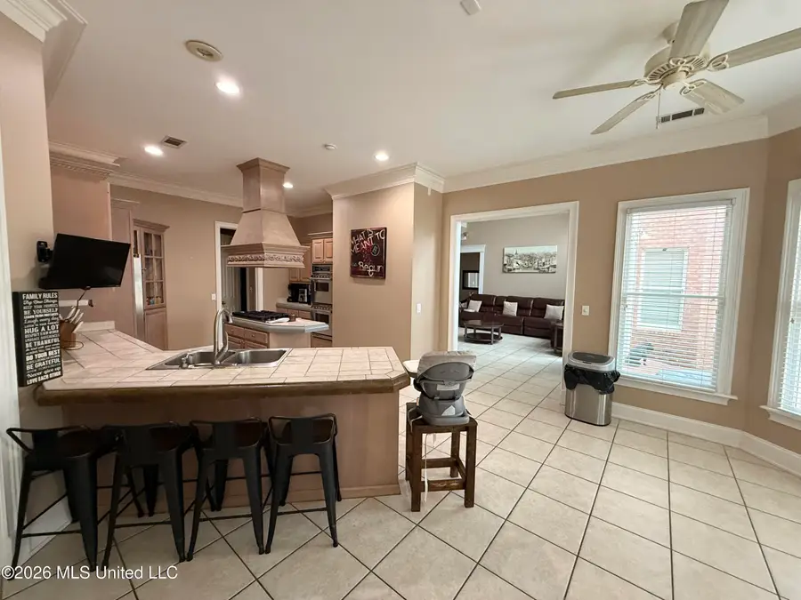 109 Bayou Road, Greenville, MS 38701 - #3