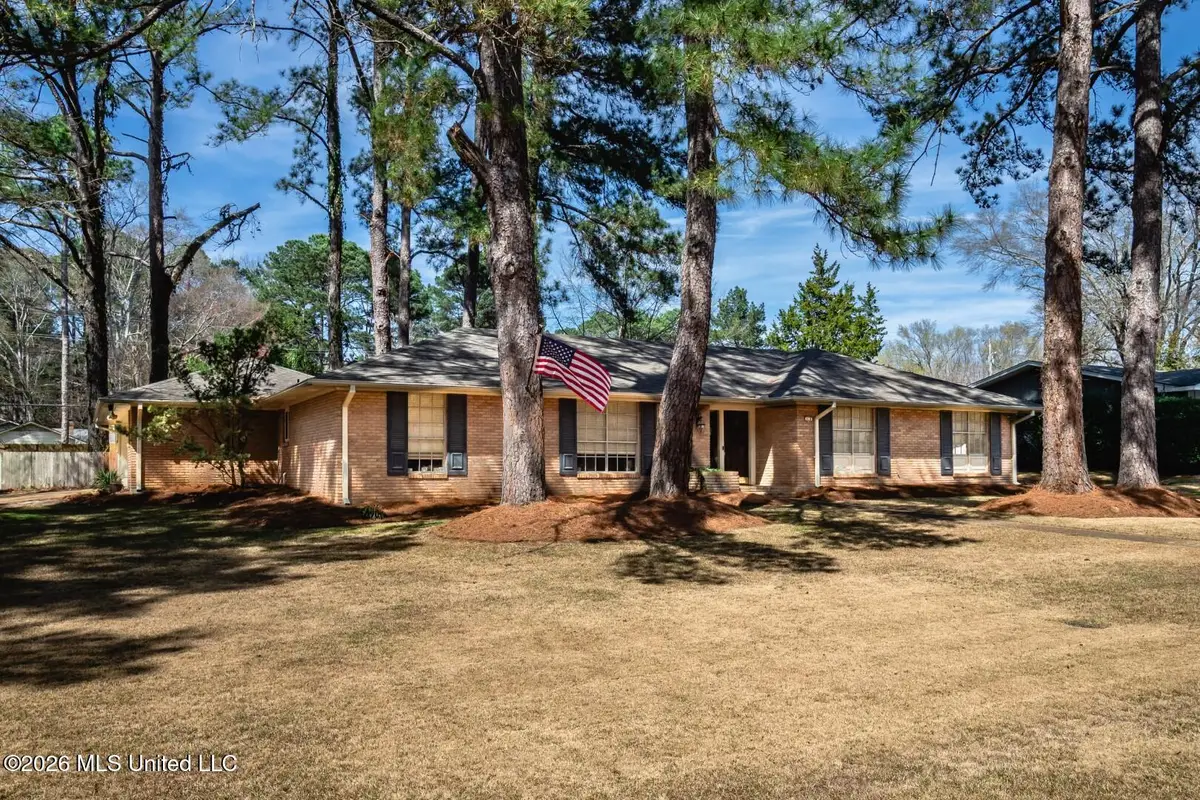 318 Rollingwood Drive, Jackson, MS 39211 - #1