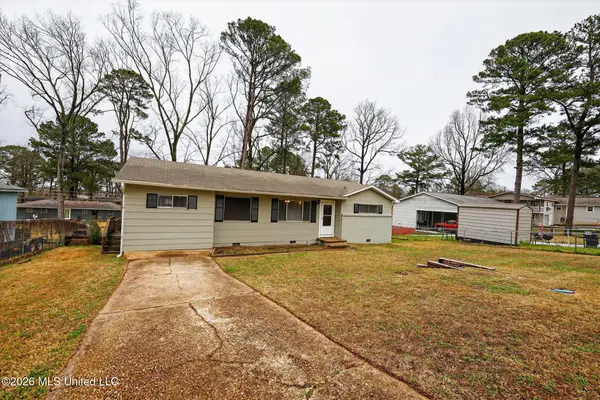 1912 Carolyn Lane, Pearl, MS 39208