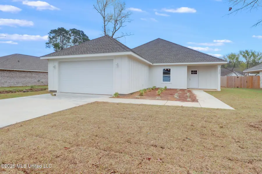 3300 N 9th Street, Ocean Springs, MS 39564 - #2