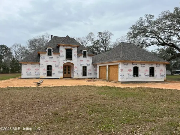 4 Lancair Drive, Picayune, LA 39466