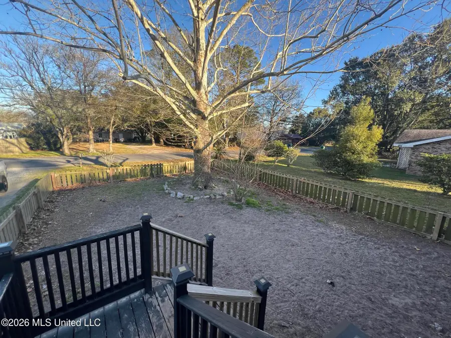 2007 Hester Street, Pascagoula, MS 39581 - #3