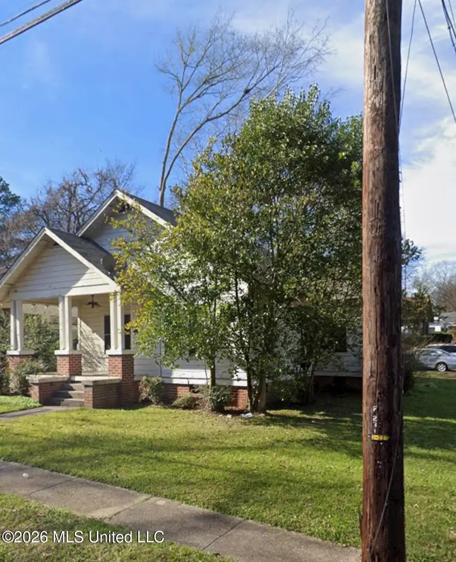 231 Dobson Avenue, Canton, MS 39046 - #2