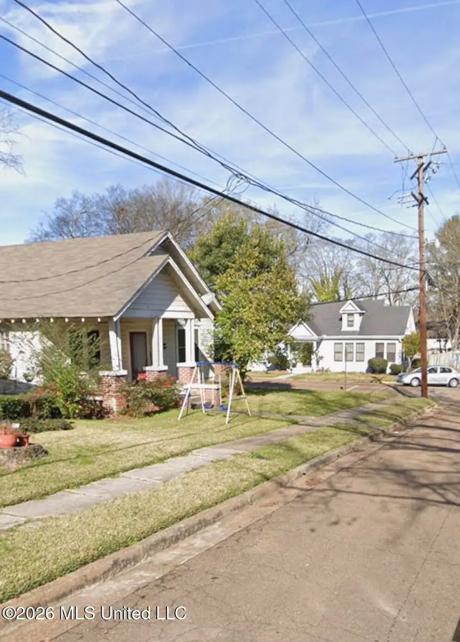 231 Dobson Avenue, Canton, MS 39046 - #3