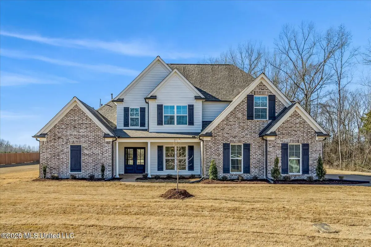 2033 Gracie Road, Hernando, MS 38632 - #1