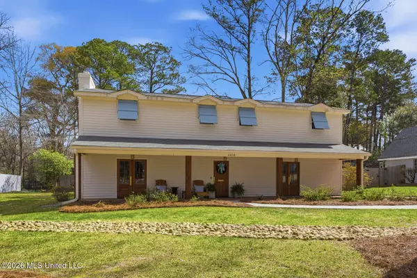 4408 Deer Creek Drive, Jackson, MS 39211