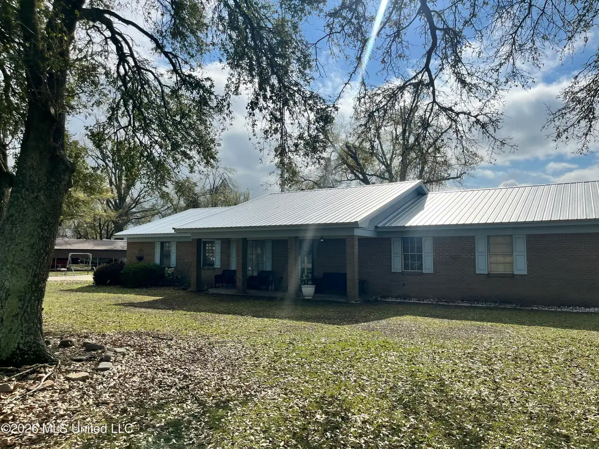 5219 State Highway 149, Louise, MS 39097 - #1