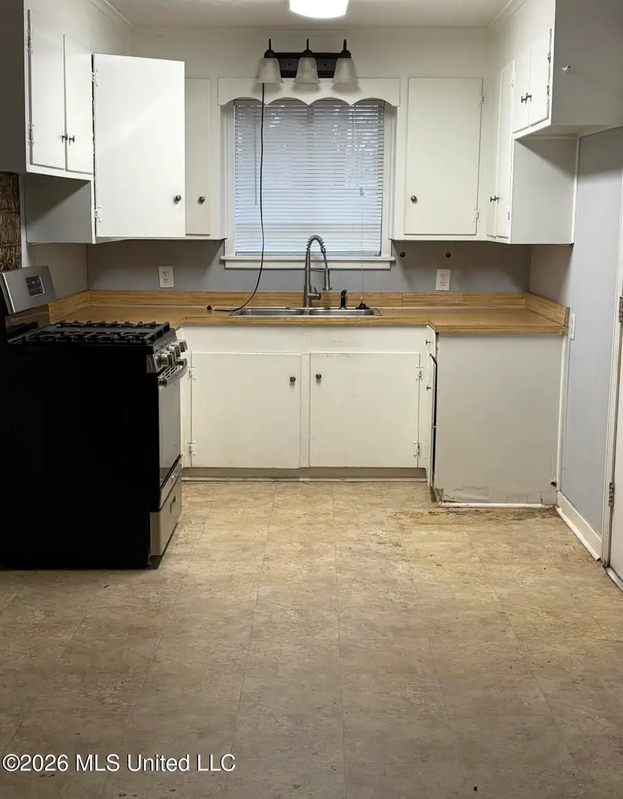 1904 Edwin Avenue, Pearl, MS 39208 - #2