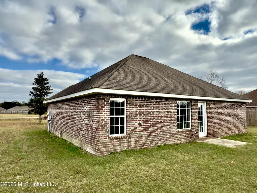 17 Pointer Trail, Picayune, MS 39466 - #3