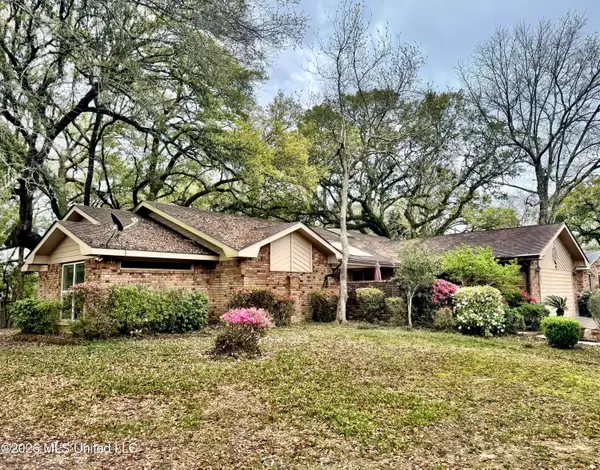 7739 Manini Way, Diamondhead, MS 39525
