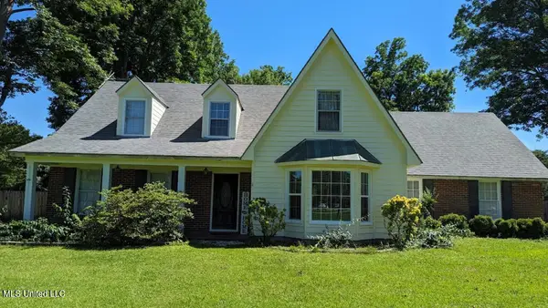 51 W Lake Lee Road, Greenville, MS 38701