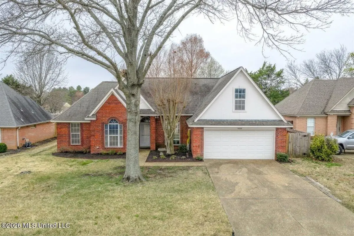 9209 Hickory Drive, Olive Branch, MS 38654 - #1