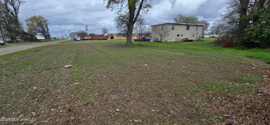 102 Second Street, Cleveland, MS 38732 - #2