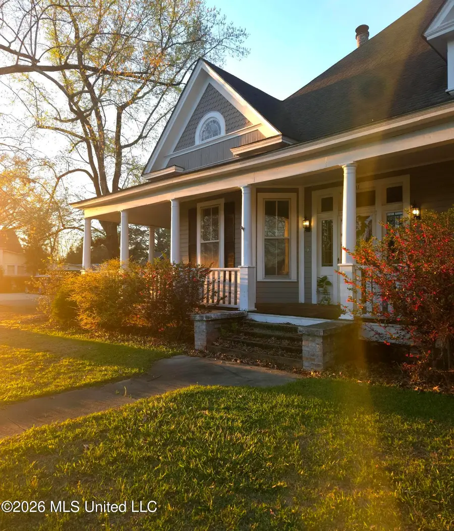 701 Broad Street, Columbia, MS 39429 - #2