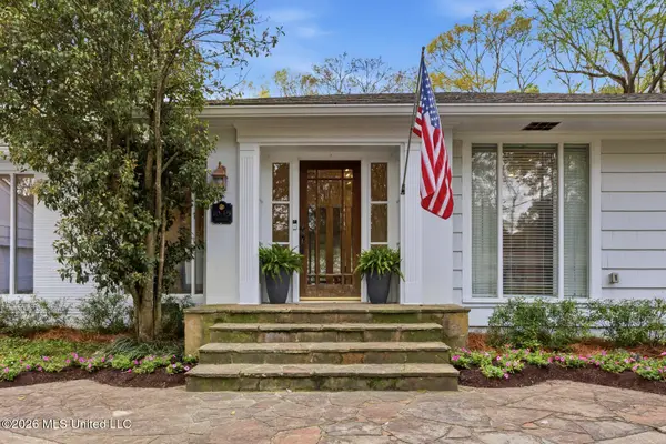 1045 Avondale Street, Jackson, MS 39216