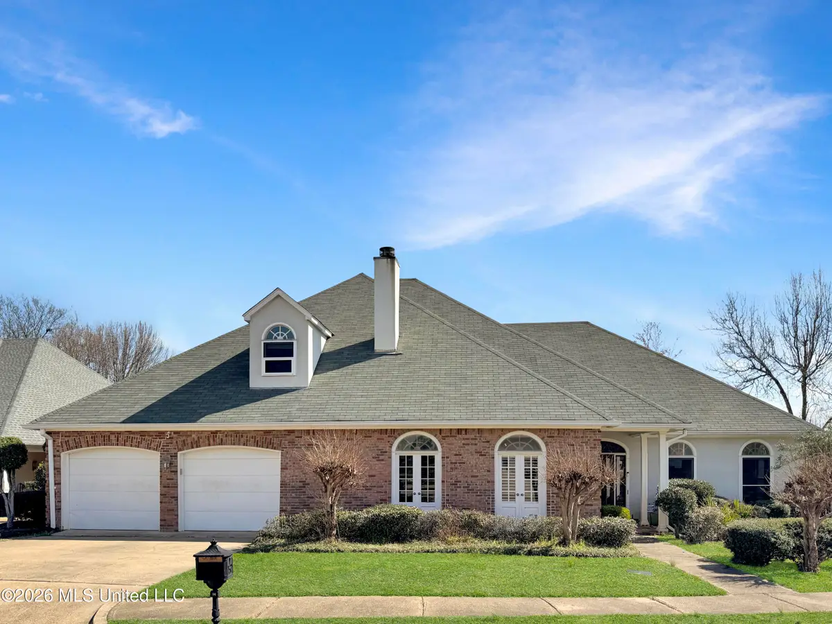 14 Autumn Hill Place, Jackson, MS 39211 - #1