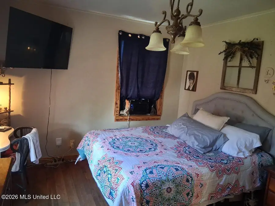 723 Morgan Avenue, Natchez, MS 39120 - #3