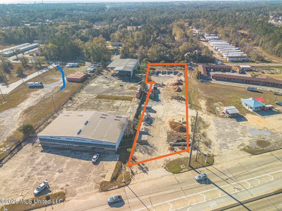 509 Hwy 90, Waveland, MS 39576 - #1