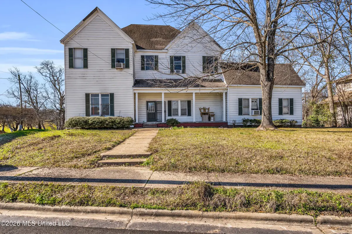 123 Cottrell Street, West Point, MS 39773 - #1