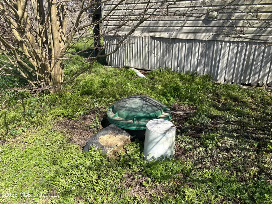 521 Old Benton Road, Yazoo City, MS 39194 - #3