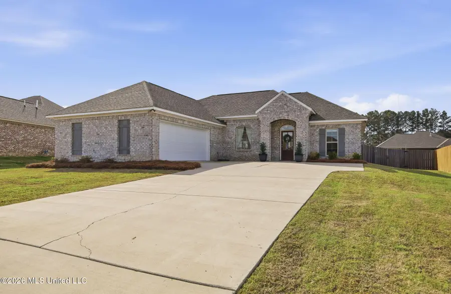 170 Chartleigh Circle, Canton, MS 39046 - #2
