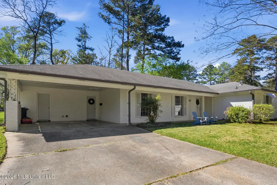 4311 Roswell Court, Jackson, MS 39211 - #2
