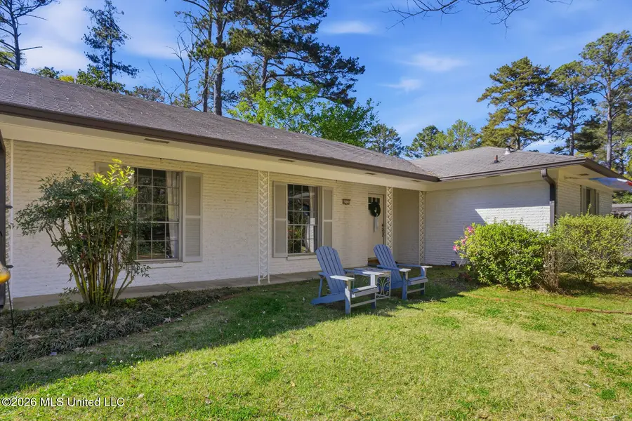 4311 Roswell Court, Jackson, MS 39211 - #3