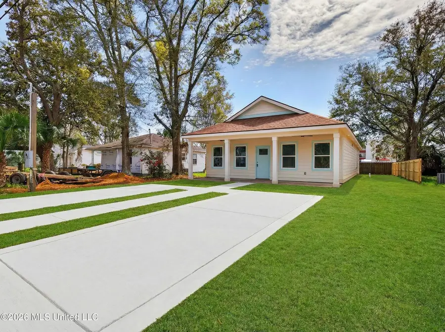 2041 Southern Avenue, Biloxi, MS 39531 - #3