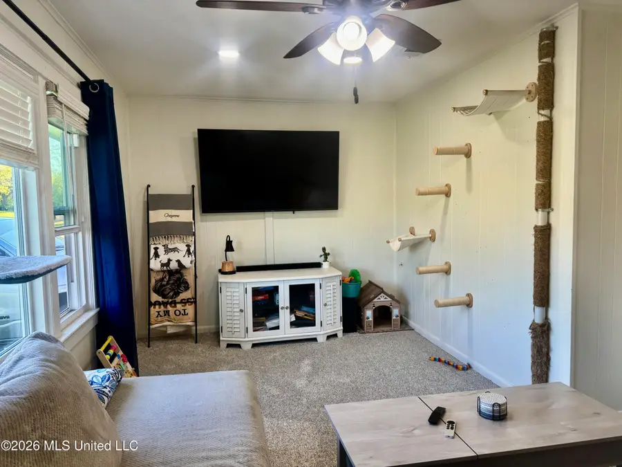 108 Laurel Avenue, Natchez, MS 39120 - #3