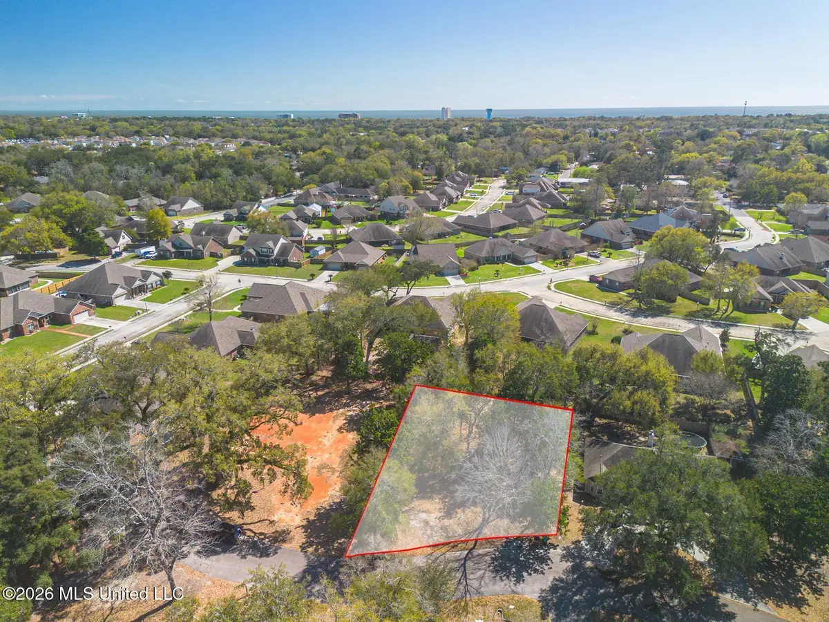 Harmanson Vue, Biloxi, MS 39531 - #1