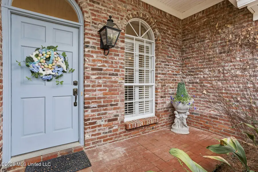 402 Eastpointe Cove, Madison, MS 39110 - #3