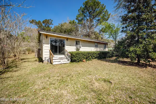 14804 Parker Road, Biloxi, MS 39532