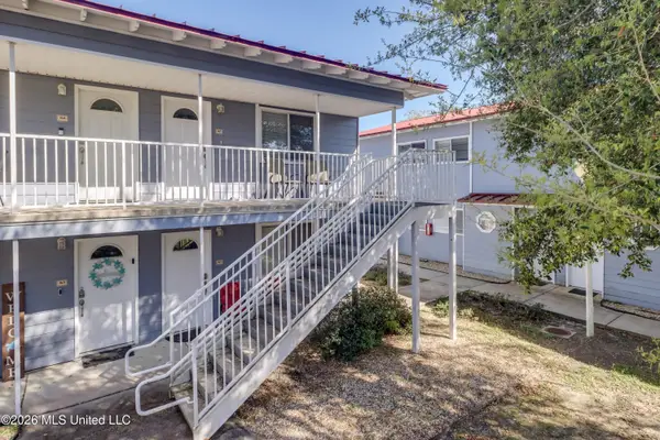 1664 Beach Boulevard, Biloxi, MS 39531