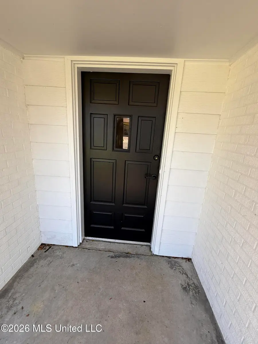 121 S Island View Avenue, Long Beach, MS 39560 - #3