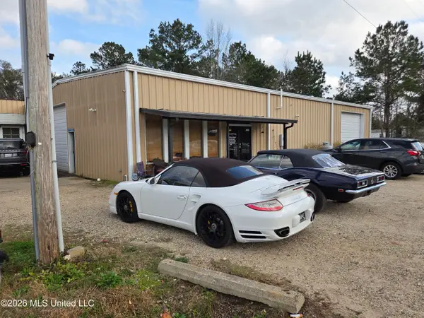 16108 Road 509, Kiln, MS 39556