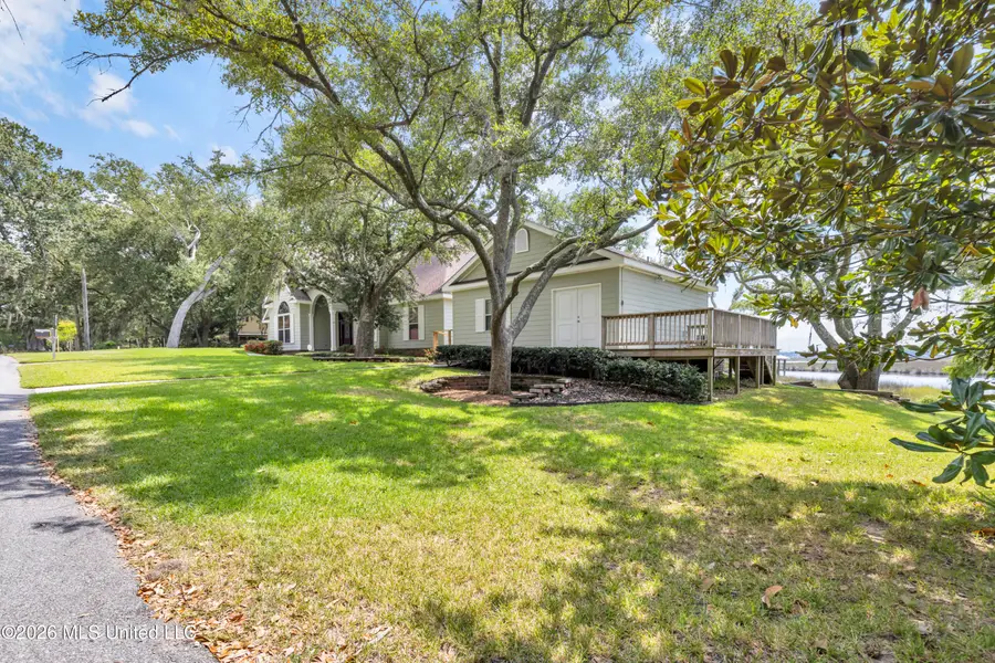 3512 Celeste Avenue, Moss Point, MS 39563 - #2