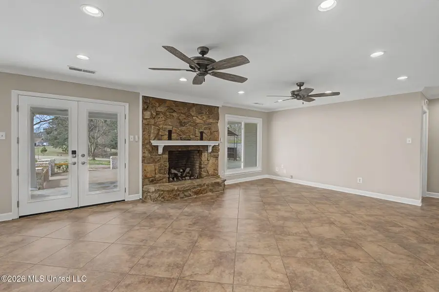 691 Green T, Hernando, MS 38632 - #3